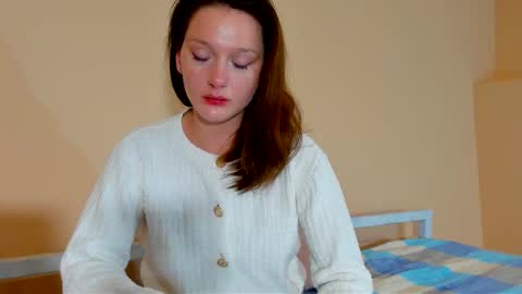 Snapshot of charmingkatie chatting on October 2025 02:50:02 PM katie online show from October 2025 02:50:02 PM