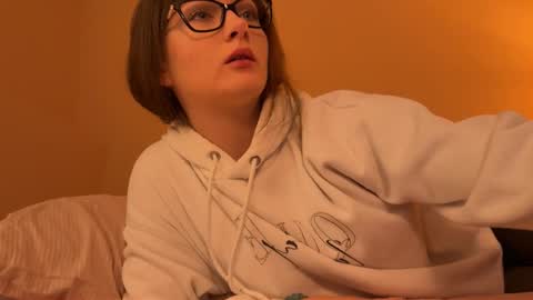 Snapshot of charmingkatie chatting on December 2025 12:42:02 PM katie online show from December 2025 12:42:02 PM