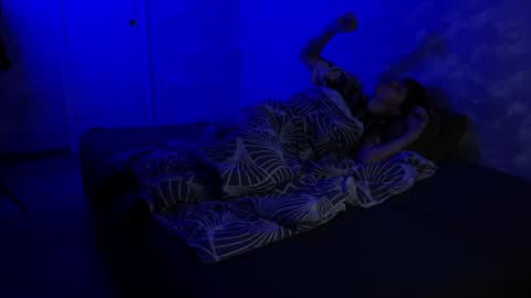 lynxy online show from December 2024 10:34:01 PM