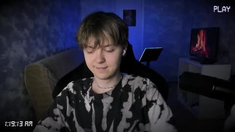 lynxy online show from October 2025 10:18:02 PM