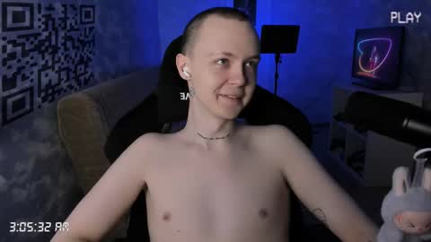 lynxy online show from December 2025 12:05:01 AM