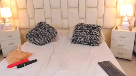 Snapshot of charonstom chatting on March 2025 02:30:02 PM Charon Stom online show from March 2025 02:30:02 PM