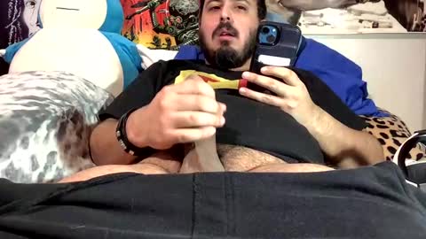 charzilla1134 online show from April 2026 01:16:02 PM