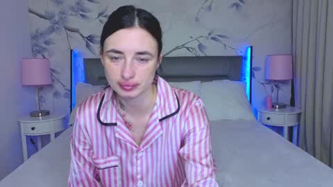 Adel online show from April 2026 06:56:02 AM