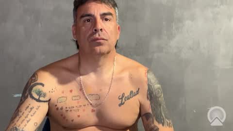 Snapshot of chato012 chatting on October 2025 06:05:01 PM chato012 online show from October 2025 06:05:01 PM