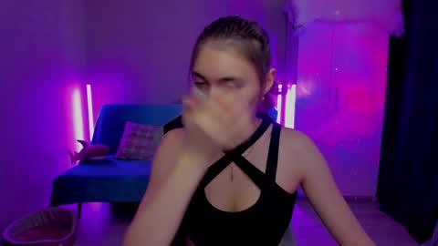 Snapshot of chatur_lady_ chatting on February 2025 10:15:02 AM Betty online show from February 2025 10:15:02 AM