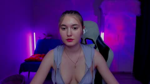 Snapshot of chatur_lady_ chatting on February 2025 07:12:02 PM Betty online show from February 2025 07:12:02 PM