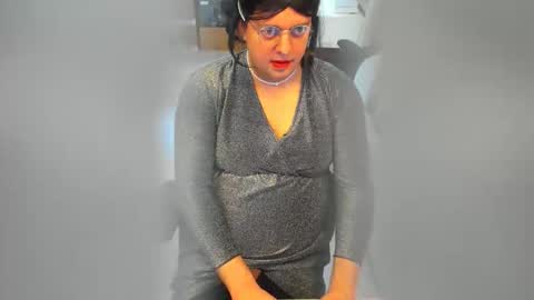 Rosalie online show from December 2025 09:58:02 AM