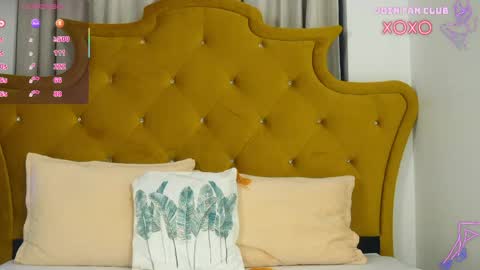 Snapshot of chaturbarbie_ chatting on June 2026 06:35:02 PM Velma online show from June 2026 06:35:02 PM