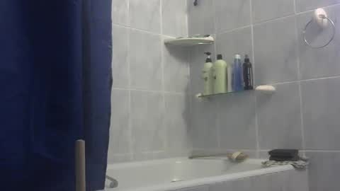 chaturbatordeluxe online show from December 2025 03:23:02 AM