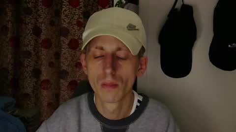 Snapshot of chavbussy chatting on December 2025 08:54:01 AM ChavBoy online show from December 2025 08:54:01 AM