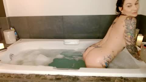 Cookie  Chay online show from November 2025 06:26:02 AM