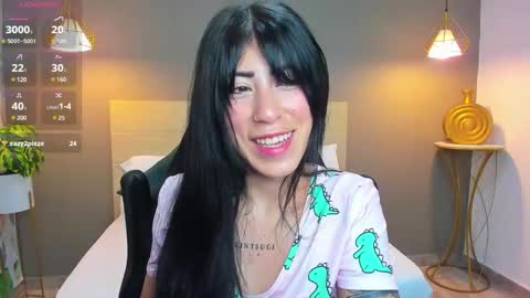 Snapshot of chaymae_nah chatting on February 2025 01:59:02 PM isabel online show from February 2025 01:59:02 PM