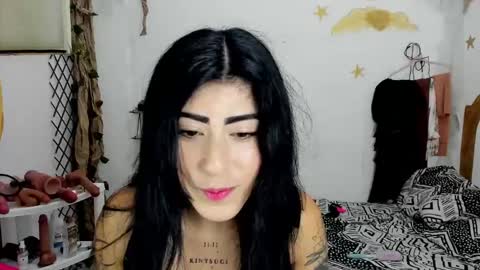 Snapshot of chaymae_nah chatting on October 2025 11:24:02 PM isabel online show from October 2025 11:24:02 PM