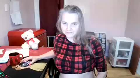 Snapshot of chealsiek chatting on November 2025 02:02:01 PM chealsiek online show from November 2025 02:02:01 PM