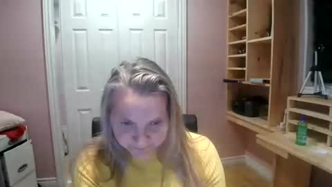 Snapshot of chealsiek chatting on December 2025 03:22:01 AM chealsiek online show from December 2025 03:22:01 AM