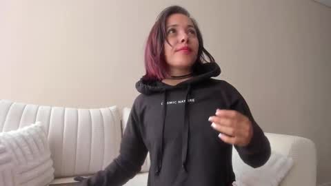 Regina Phalange online show from January 2026 02:43:02 PM