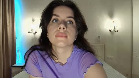 Amelia online show from April 2026 06:28:02 AM