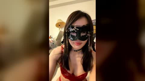 cheekyvenna online show from December 2025 01:18:02 PM