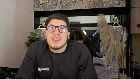   online show from January 2026 04:07:02 AM