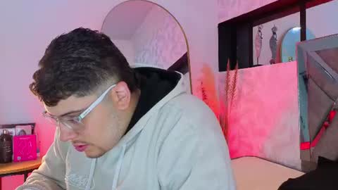   online show from June 2026 03:52:02 AM