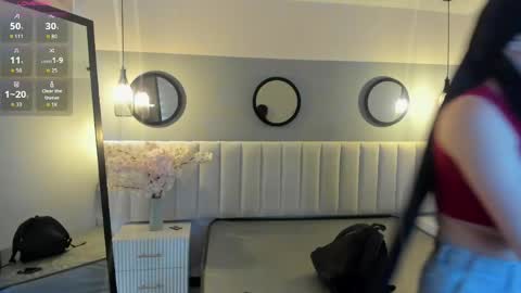 chelsea_bolton_ online show from April 2026 12:17:02 PM