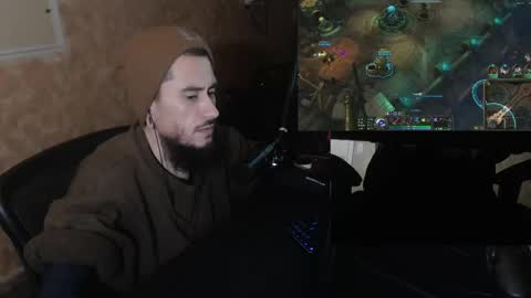 Chelsea online show from April 2026 07:30:02 PM