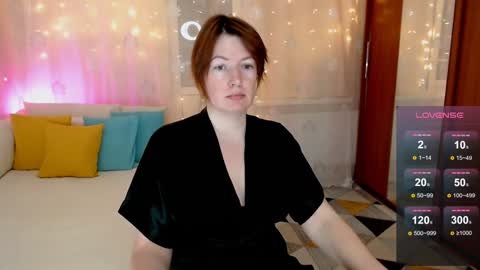 Snapshot of chelsey_rayne chatting on January 2025 04:54:02 PM Instagram faroffland online show from January 2025 04:54:02 PM