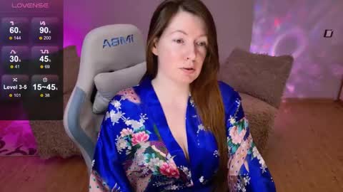 Snapshot of chelsey_rayne chatting on May 2026 08:39:01 PM Instagram faroffland online show from May 2026 08:39:01 PM