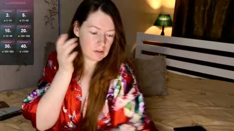Snapshot of chelsey_rayne chatting on June 2026 09:16:02 PM Instagram faroffland online show from June 2026 09:16:02 PM