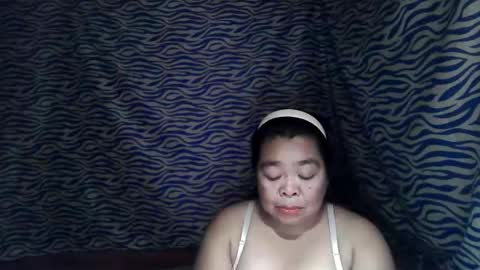 chenita_kits online show from November 2025 11:14:01 AM