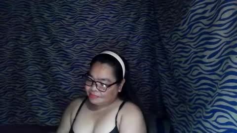 chenita_kits online show from December 2025 11:59:01 AM