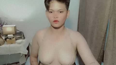 Snapshot of chennybbgirl chatting on October 2025 03:30:02 PM chenny online show from October 2025 03:30:02 PM