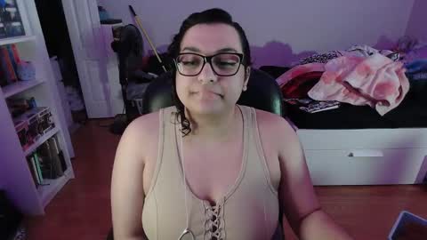 Snapshot of chericheesecake chatting on February 2025 03:11:02 AM chericheesecake online show from February 2025 03:11:02 AM