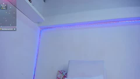 Snapshot of cherry__queen_ chatting on February 2025 08:14:02 PM Cherry online show from February 2025 08:14:02 PM