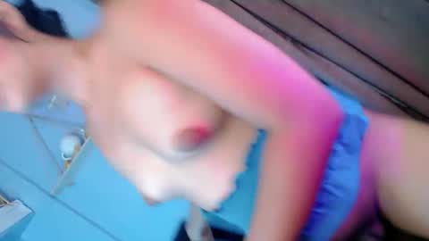 Snapshot of cherry_blossom28 chatting on November 2025 01:10:01 PM BINI online show from November 2025 01:10:01 PM