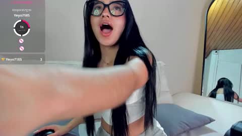 cherry_bunnyx online show from March 2026 04:07:02 AM