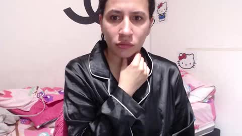 Snapshot of cherry_hc chatting on November 2025 05:55:02 PM Nezumy Rey online show from November 2025 05:55:02 PM