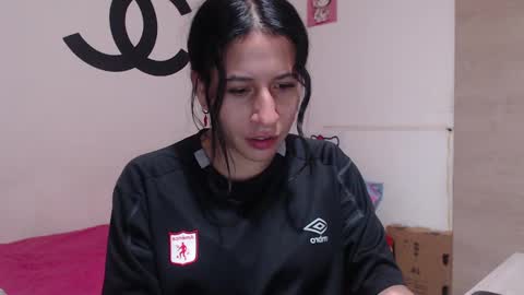 Snapshot of cherry_hc chatting on November 2025 02:22:02 AM Nezumy Rey online show from November 2025 02:22:02 AM