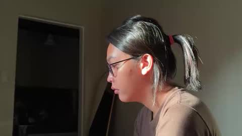 cherry lollipops online show from December 2025 11:01:02 PM