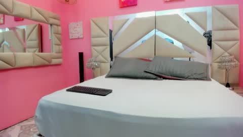 Cherry girl  online show from April 2026 01:02:02 PM