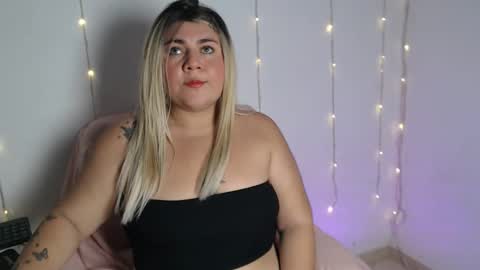 mia online show from October 2025 11:37:01 PM