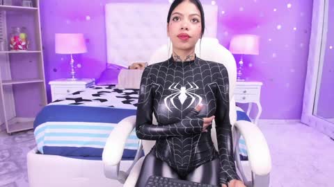 Snapshot of cherry_sussan chatting on January 2025 04:34:01 AM Sussan Cherry online show from January 2025 04:34:01 AM