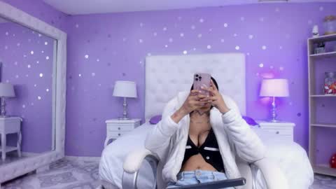 Snapshot of cherry_sussan chatting on February 2025 03:53:01 AM Sussan Cherry online show from February 2025 03:53:01 AM