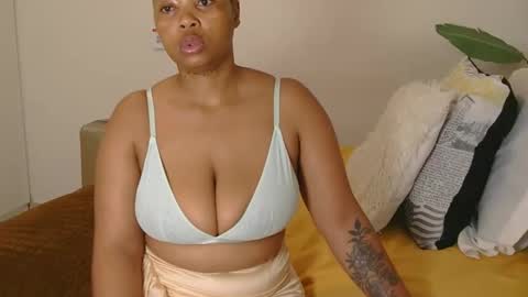 Cherrybabe online show from December 2024 08:00:02 AM