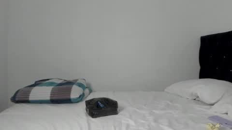 cherryblossom_23 online show from May 2026 12:08:01 AM