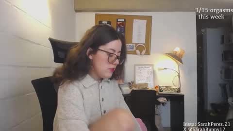 Snapshot of cherrybunny21 chatting on December 2024 06:49:02 AM Sarah Prez online show from December 2024 06:49:02 AM