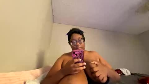 Snapshot of cherrycake1 chatting on May 2026 12:19:01 AM Cherrycakey online show from May 2026 12:19:01 AM