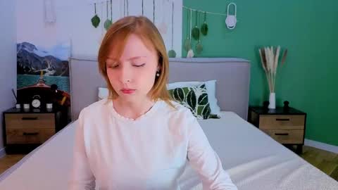 Snapshot of cherrycrushlove chatting on March 2026 05:46:02 AM cherrycrushlove online show from March 2026 05:46:02 AM