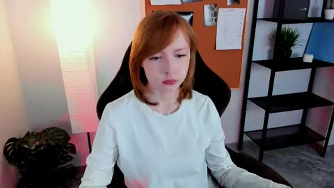 Snapshot of cherrycrushlove chatting on May 2026 06:07:01 AM cherrycrushlove online show from May 2026 06:07:01 AM